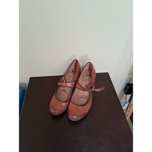Sofft Leather Mary Jane Pump Heels - Miranda - Size 8 M - Brown